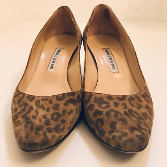 Manolo Blahnik pumps - Picture 2 of 9